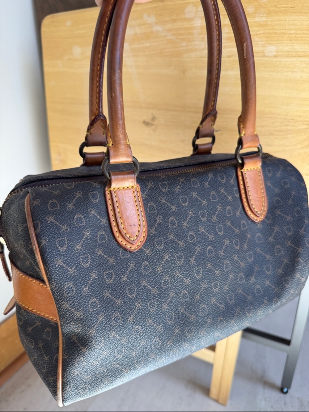Why Asian brand leather Boston hand Bag